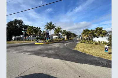 298 County Road 17A W, Avon Park, FL 33825 - Photo 15