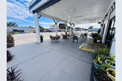 407 N Ridgewood Drive, Sebring, FL 33870 - Photo 11