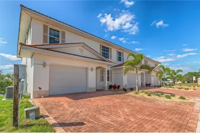 1942 Oasis Boulevard #1942, Sebring, FL 33870 - Photo 1