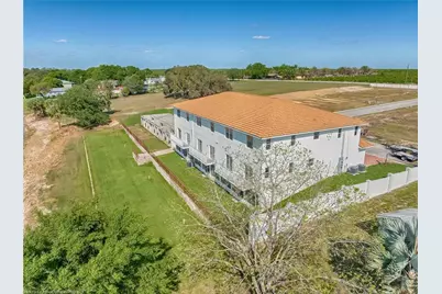 1942 Oasis Boulevard #1942, Sebring, FL 33870 - Photo 9