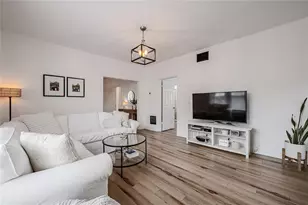 402 E Poinsettia St, Lakeland, FL 33803 - Photo 9
