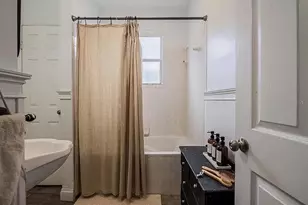 402 E Poinsettia St, Lakeland, FL 33803 - Photo 9