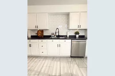402 E Poinsettia Street, Lakeland, FL 33803 - Photo 3