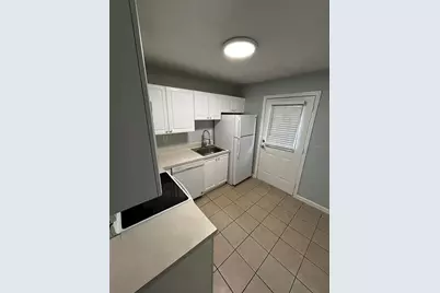 201 Pine Violet Court #201, Tampa, FL 33612 - Photo 7