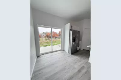 1717 Blossom Circle W, Lakeland, FL 33805 - Photo 9