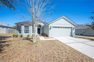 2439 Hamlet Cir, Lakeland, FL 33810 - Photo 1