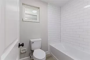 265 Lake Thomas Dr, Winter Haven, FL 33880 - Photo 19