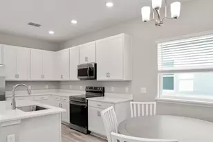 576 Mossy Wood Ln, Saint Cloud, FL 34771 - Photo 7