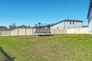 2881 Misty Marble Dr, Zephyrhills, FL 33540 - Photo 67