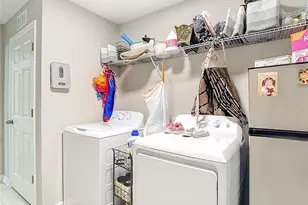 2881 Misty Marble Dr, Zephyrhills, FL 33540 - Photo 59