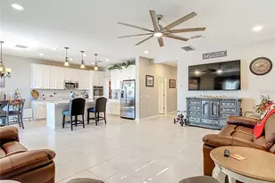 2881 Misty Marble Dr, Zephyrhills, FL 33540 - Photo 7