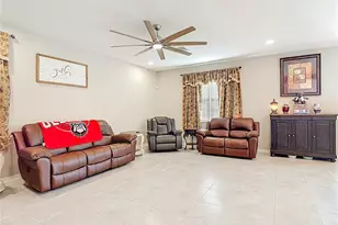 2881 Misty Marble Dr, Zephyrhills, FL 33540 - Photo 5