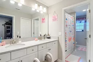 2881 Misty Marble Dr, Zephyrhills, FL 33540 - Photo 41