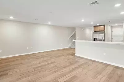 290 Chesapeake Drive, Saint Cloud, FL 34771 - Photo 5