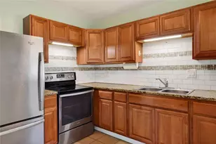 1229 Rawls Dr, Lakeland, FL 33801 - Photo 13