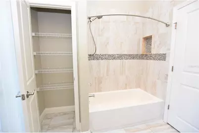 6986 Highlands Creek Avenue, Lakeland, FL 33813 - Photo 31