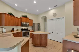 345 Barbera Dr, Davenport, FL 33897 - Photo 33