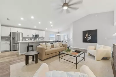 608 Vittorio Drive, Winter Haven, FL 33884 - Photo 9