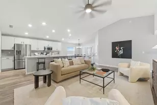 608 Vittorio Dr, Winter Haven, FL 33884 - Photo 9