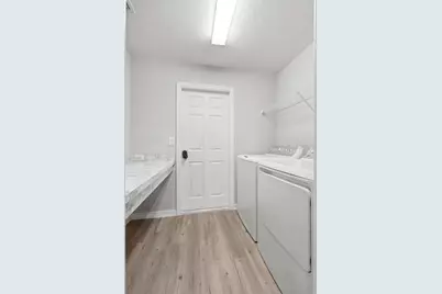 608 Vittorio Drive, Winter Haven, FL 33884 - Photo 31