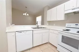 7427 Gingko Ave, Lakeland, FL 33810 - Photo 3