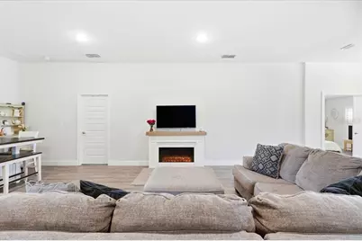 331 Crescent Ridge Road, Auburndale, FL 33823 - Photo 3