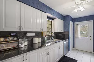 1522 Eckart Dr, Winter Haven, FL 33881 - Photo 13