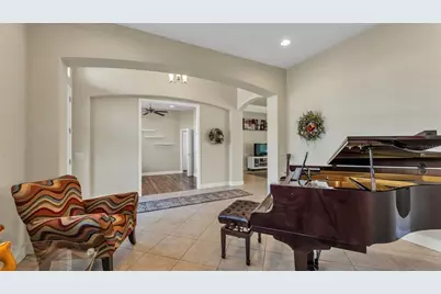 7113 Highlands Creek Avenue, Lakeland, FL 33813 - Photo 9