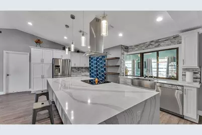 6231 Forestwood Drive W, Lakeland, FL 33811 - Photo 5