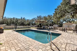 6231 Forestwood Dr W, Lakeland, FL 33811 - Photo 19