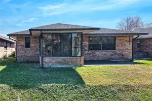 447 Lake Carolyn Circle, Lakeland, FL 33813 - Photo 31