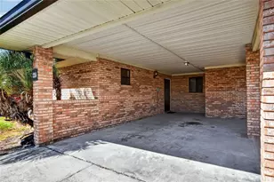 447 Lake Carolyn Circle, Lakeland, FL 33813 - Photo 3