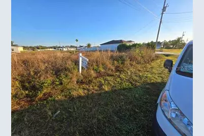 3813 5th Street SW, Lehigh Acres, FL 33976 - Photo 17