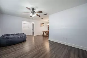 1315 Timberidge Loop S, Lakeland, FL 33809 - Photo 7