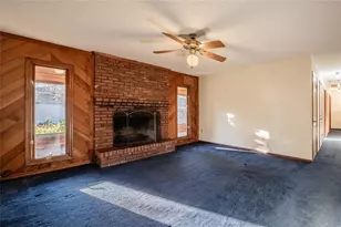 5023 Kingswood Dr, Lakeland, FL 33813 - Photo 17