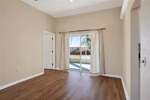 2743 Berkford Cir, Lakeland, FL 33810 - Photo 9