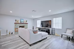 1718 Theon St, Sebring, FL 33870 - Photo 3