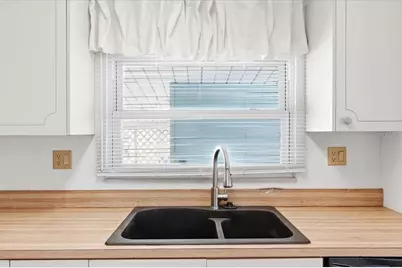 3202 Otter Creek Court, Lakeland, FL 33810 - Photo 9