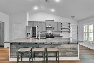 157 Heritage Park Ln, Mulberry, FL 33860 - Photo 3