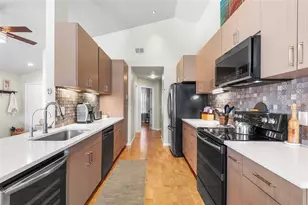 221 Grosvenor Loop, Davenport, FL 33897 - Photo 11