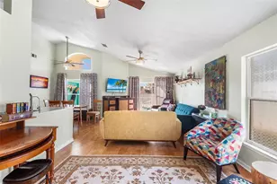 221 Grosvenor Loop, Davenport, FL 33897 - Photo 5