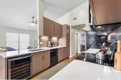 221 Grosvenor Loop, Davenport, FL 33897 - Photo 13