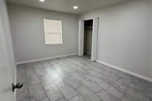 1438 Moonlite Dr, Lakeland, FL 33801 - Photo 9