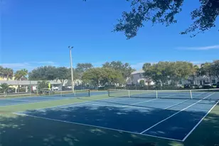 249 Pompano Dr SE, Saint Petersburg, FL 33705 - Photo 17