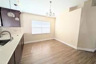 679 Lake Clark Pl, Lakeland, FL 33813 - Photo 5