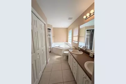 679 Lake Clark Place, Lakeland, FL 33813 - Photo 9