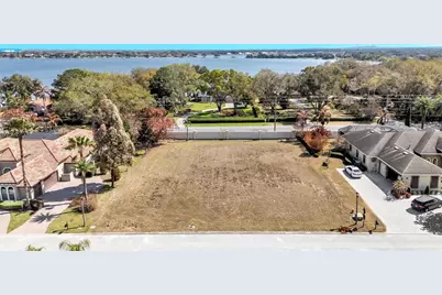 4410 Emerald Palms Lane, Winter Haven, FL 33884 - Photo 9