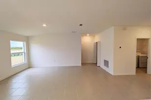 2806 Pennachio Dr, Lake Wales, FL 33853 - Photo 21