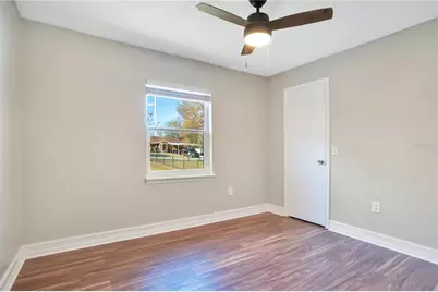 5215 Martinique Drive, Lakeland, FL 33812 - Photo 17