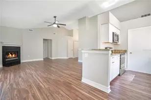 5215 Martinique Dr, Lakeland, FL 33812 - Photo 5